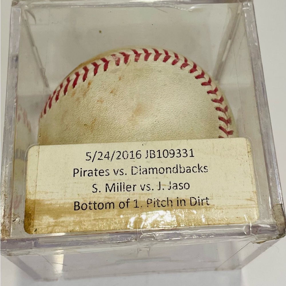 MLB Official Numbered game ball